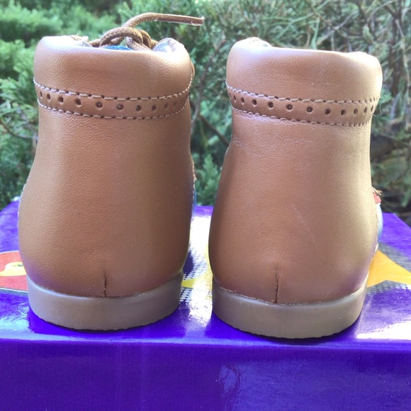Piulin* 18-24(8) BABY’S Boys Leather lace-up ankle Bootie in yellow mustard, NWT - Picture 3 of 7